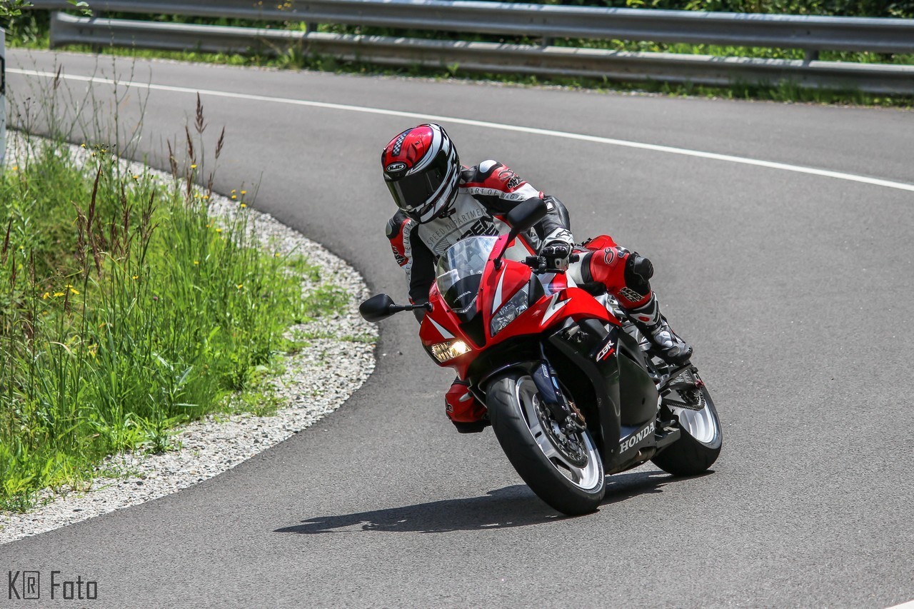 2010 HONDA CBR 600 RR | Picture 2804472 motorcycle photo
