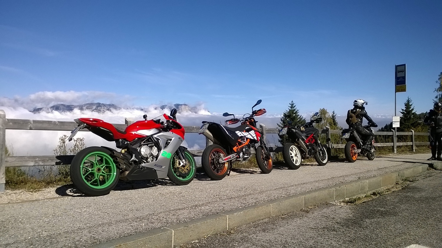 2015 MV AGUSTA F3 675 | Picture 2805511 motorcycle photo