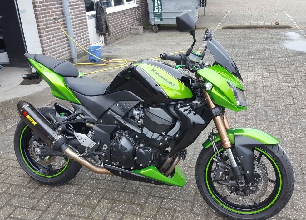 2011 KAWASAKI Z 750 R | Picture 2806617 motorcycle photo