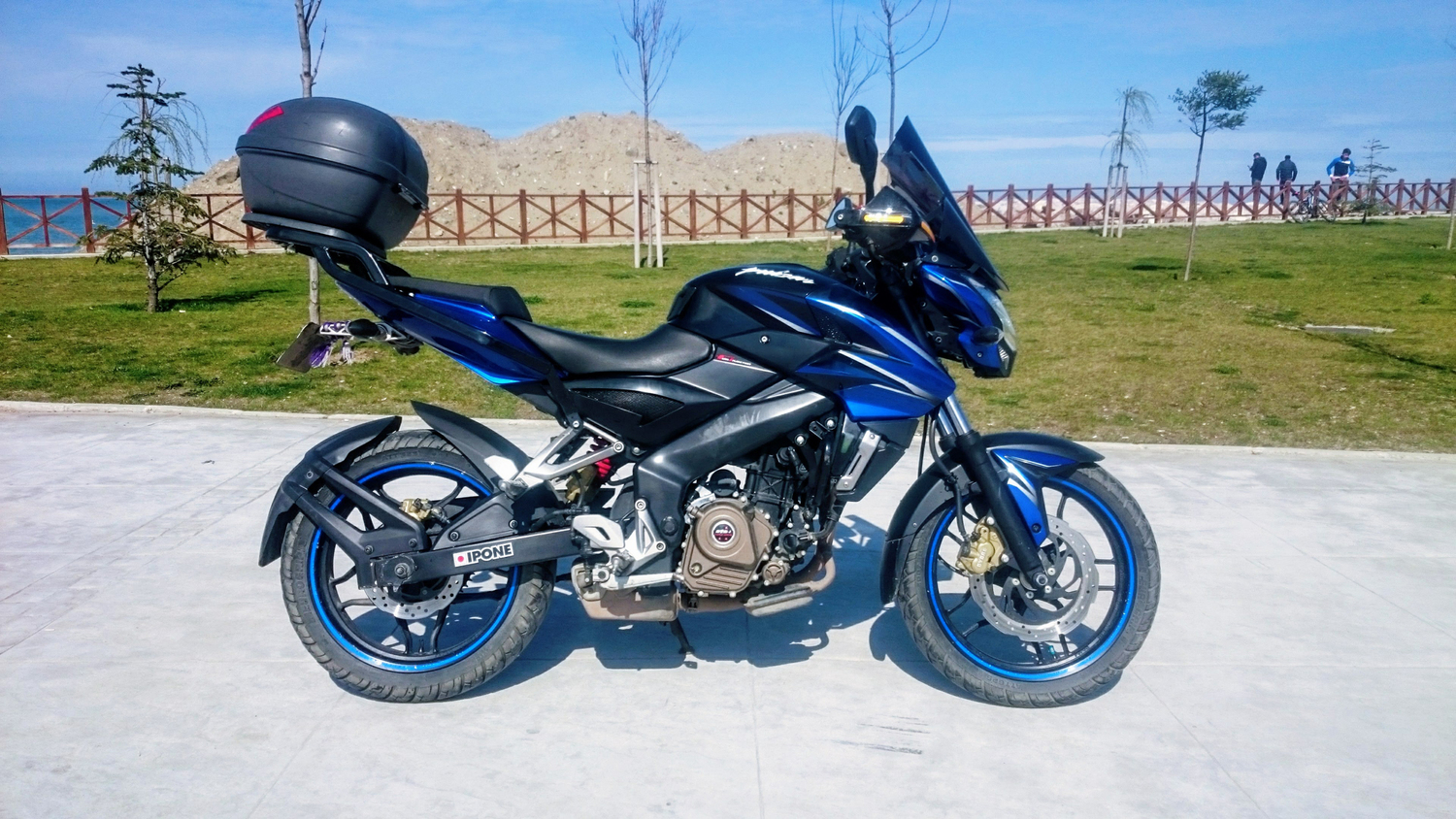 2014 BAJAJ PULSAR 200 NS | Picture 2806969 motorcycle photo