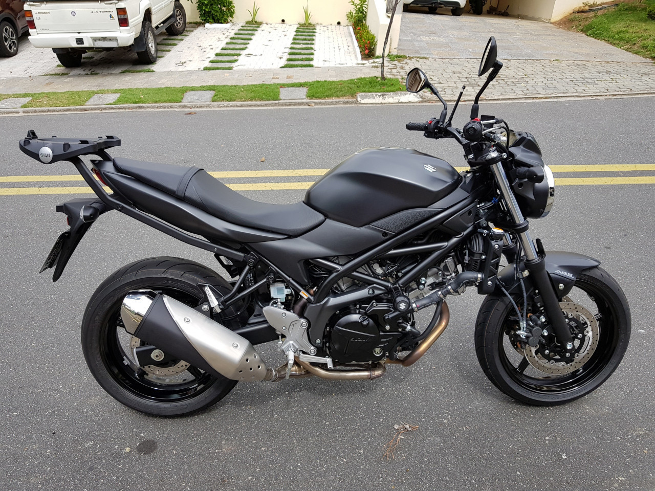 2017 SUZUKI SV 650 | Picture 2807160 motorcycle photo