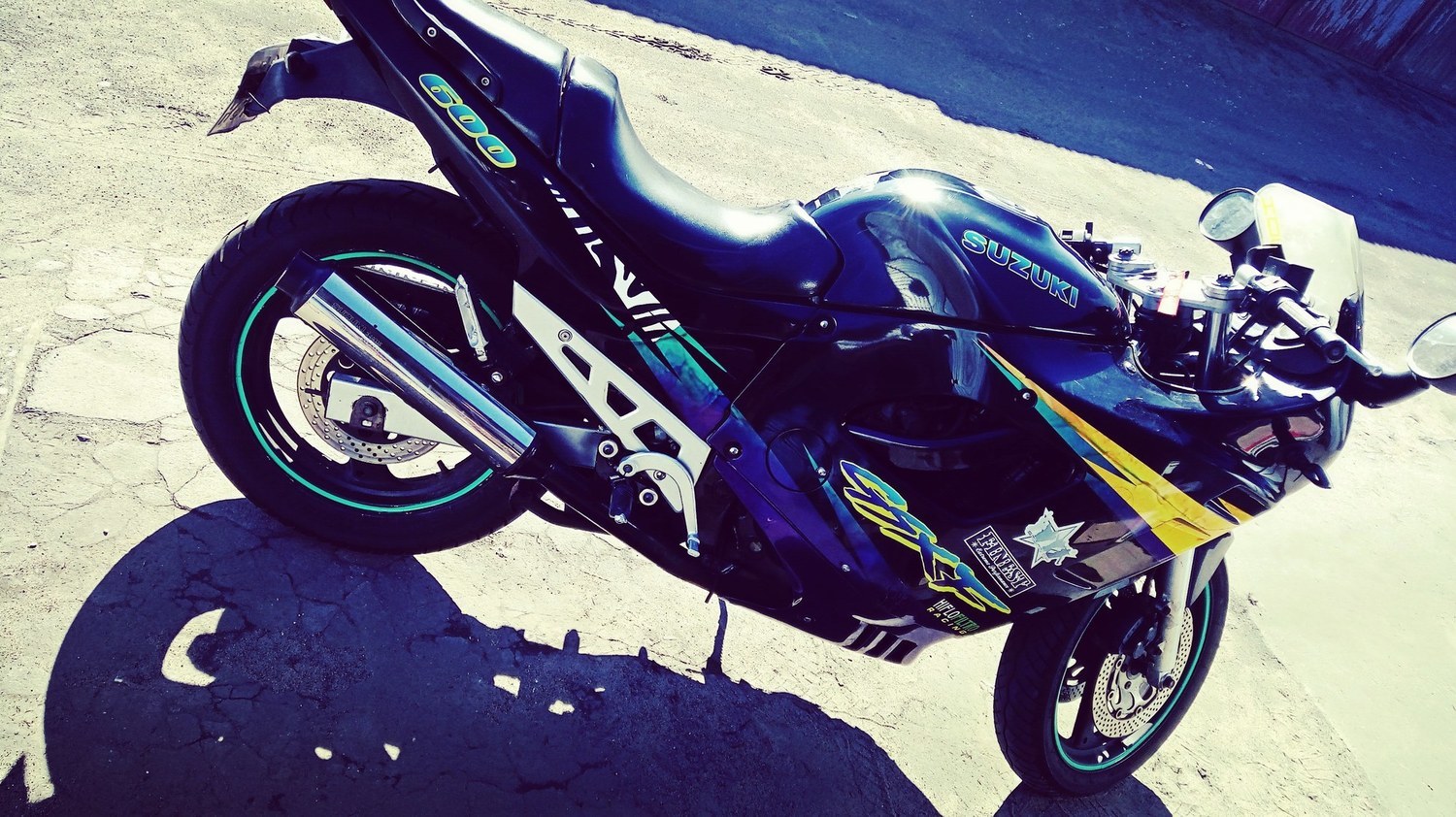 1996 SUZUKI GSX 600 F | Picture 2807734 motorcycle photo
