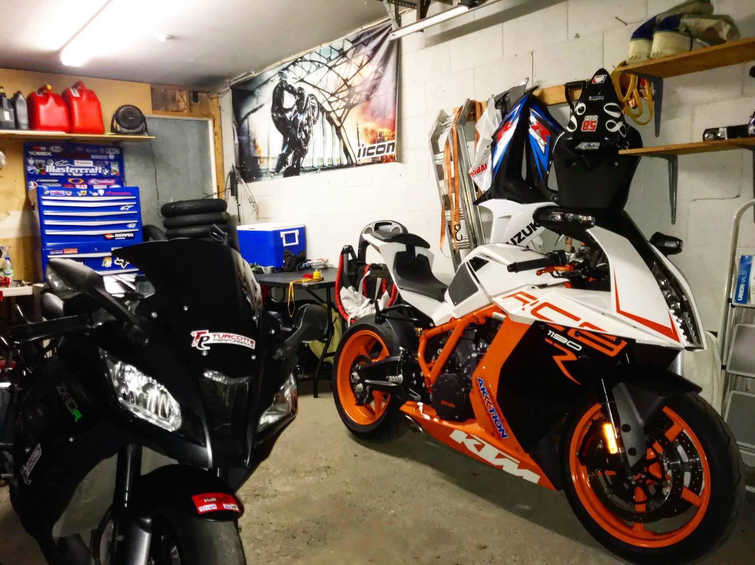 2015 KTM RC8 R | Picture 2811293 motorcycle photo