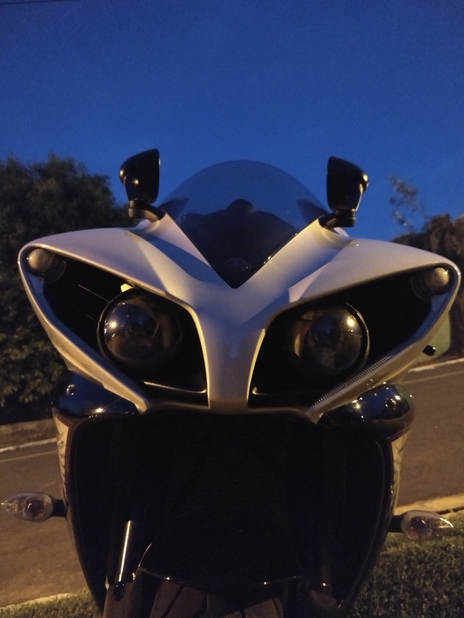 2013 YAMAHA YZF R1 | Picture 2811544 motorcycle photo