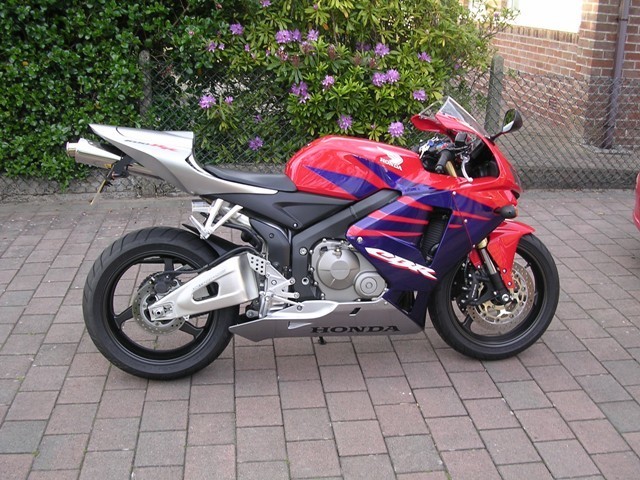 2006 HONDA CBR 600 RR | Picture 2812589 motorcycle photo
