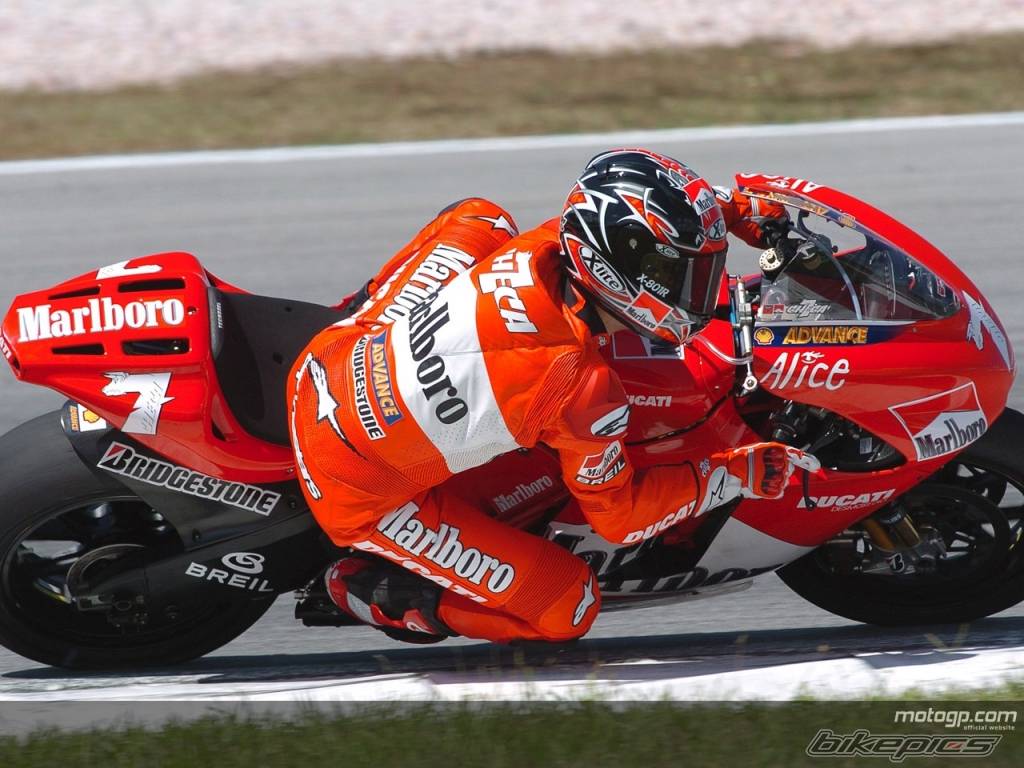 2005 DUCATI DESMOCEDICI | Picture 281282 motorcycle photo