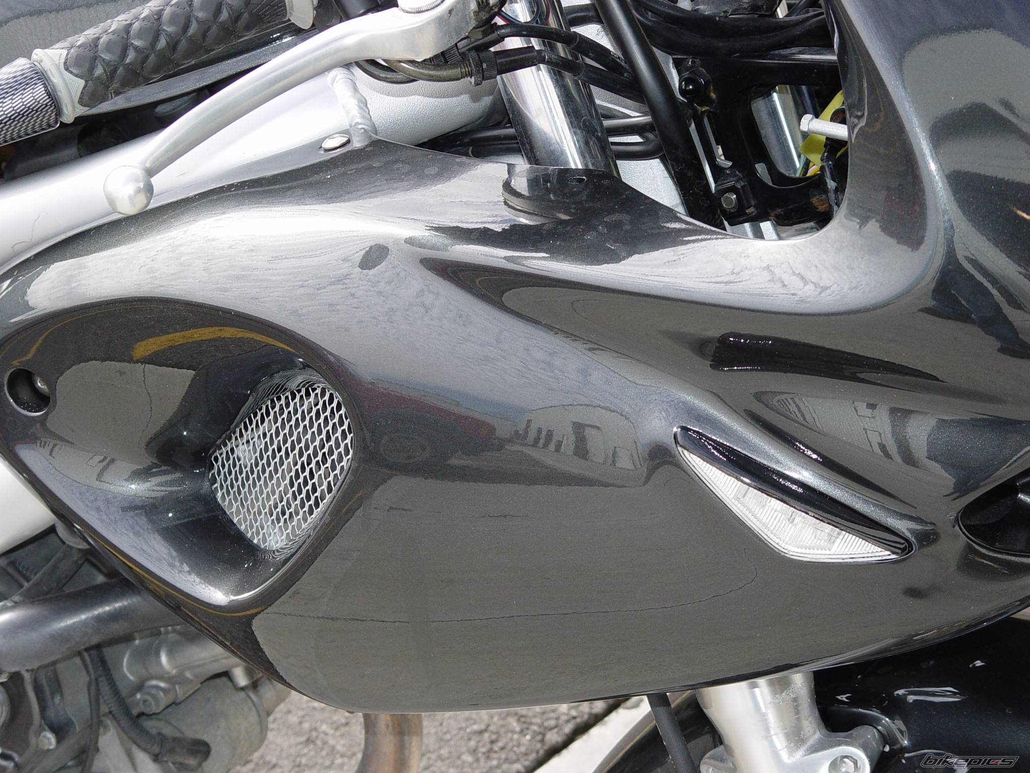 2001 SUZUKI SV 650S | Picture 281337 motorcycle photo