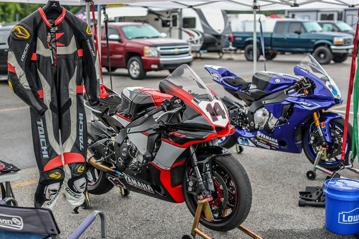 2015 YAMAHA YZF R1 | Picture 2813453 motorcycle photo