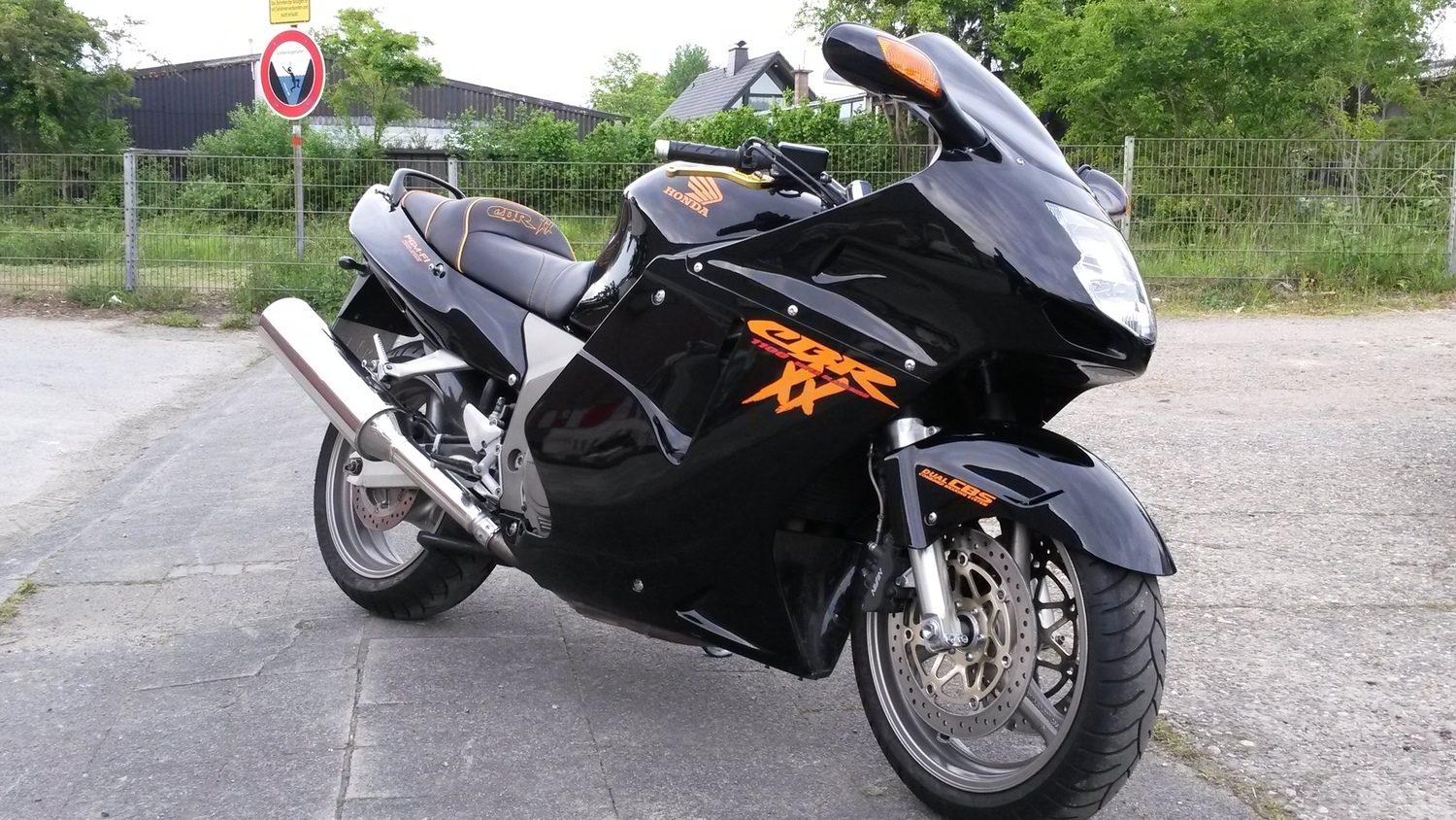 2000 HONDA CBR1100XX | Picture 2814283 motorcycle photo