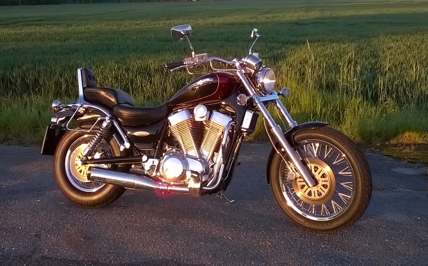 1997 SUZUKI INTRUDER 1400 | Picture 2814489 motorcycle photo