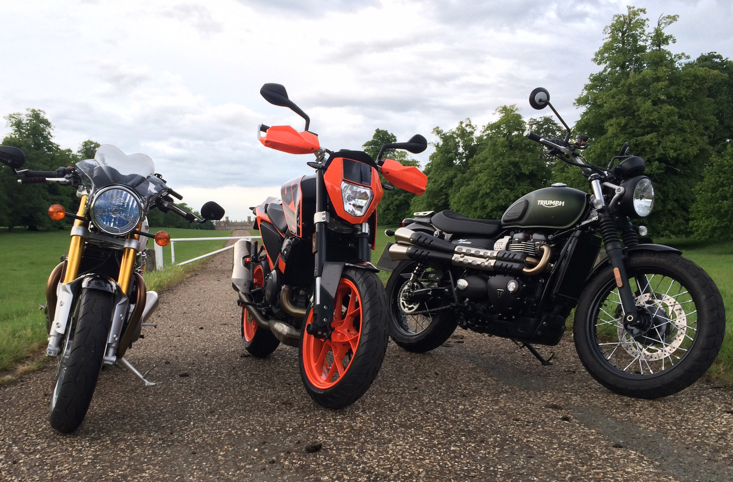 2017 KTM 690 DUKE | Picture 2816711 motorcycle photo
