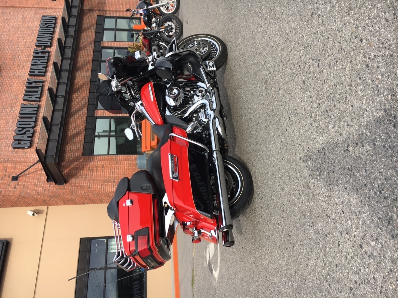 2010 HARLEY DAVIDSON FLHTK | Picture 2817230 motorcycle photo