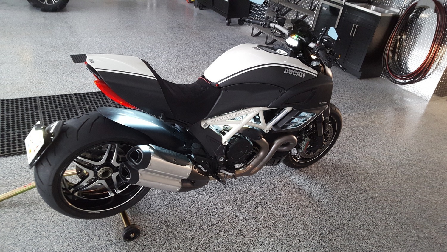 2013 DUCATI DIAVEL | Picture 2818071 motorcycle photo