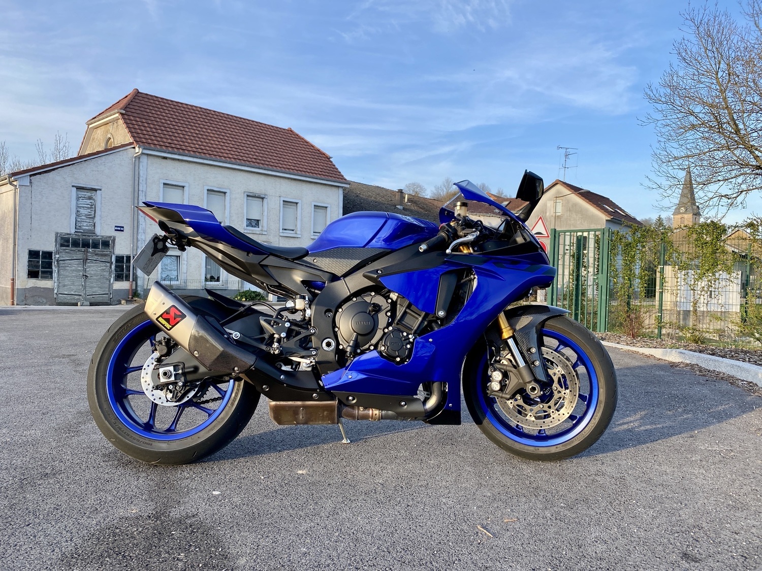 2018 YAMAHA YZF R1 | Picture 2818167 motorcycle photo
