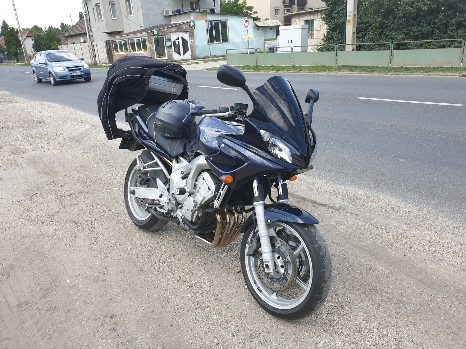 2004 YAMAHA FZ6S | Picture 2819857 motorcycle photo