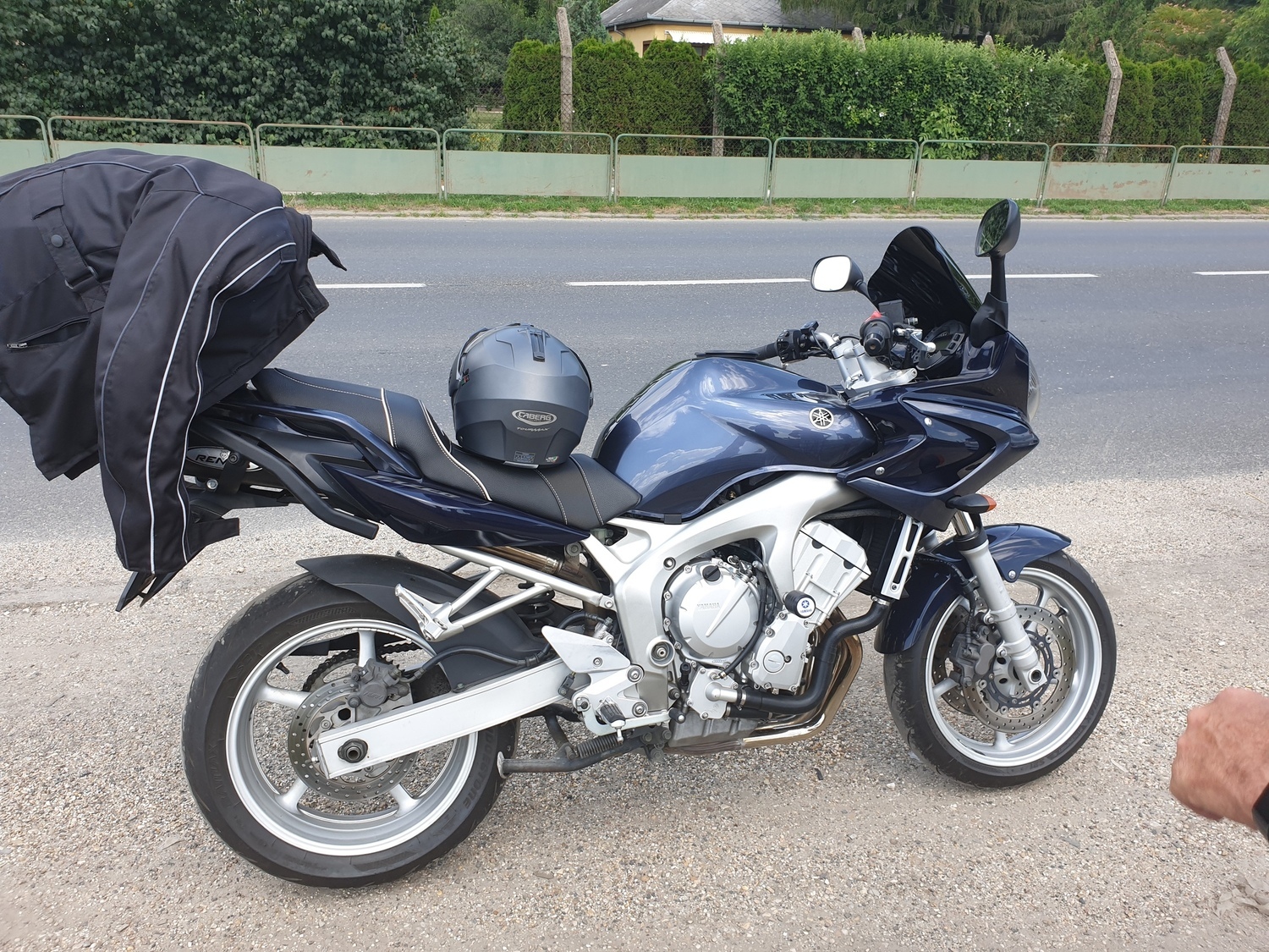 2004 YAMAHA FZ6S | Picture 2819858 motorcycle photo