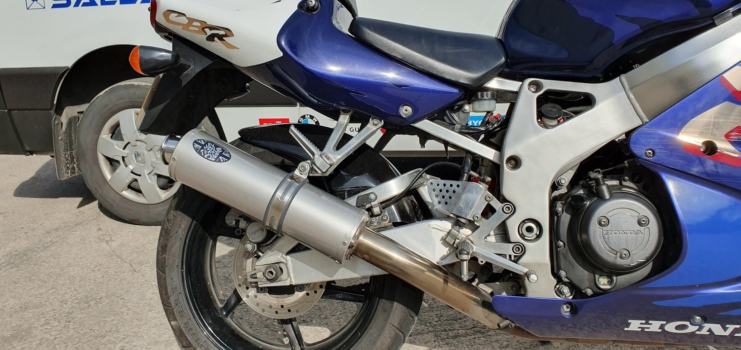 1996 HONDA CBR 900RR FIREBLADE | Picture 2820151 motorcycle photo