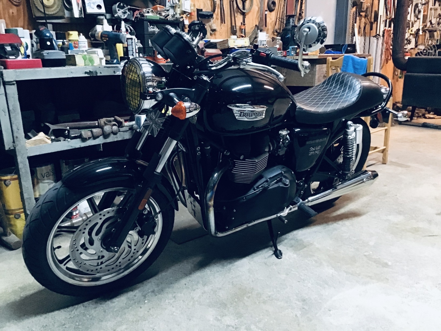 2014 TRIUMPH BONNEVILLE | Picture 2820876 motorcycle photo