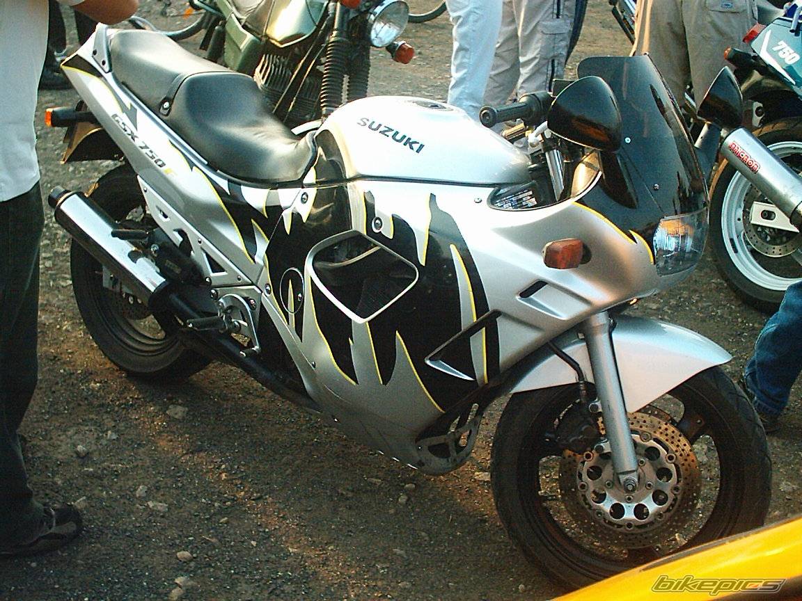 1994 SUZUKI GSX 750F | Picture 282117 motorcycle photo