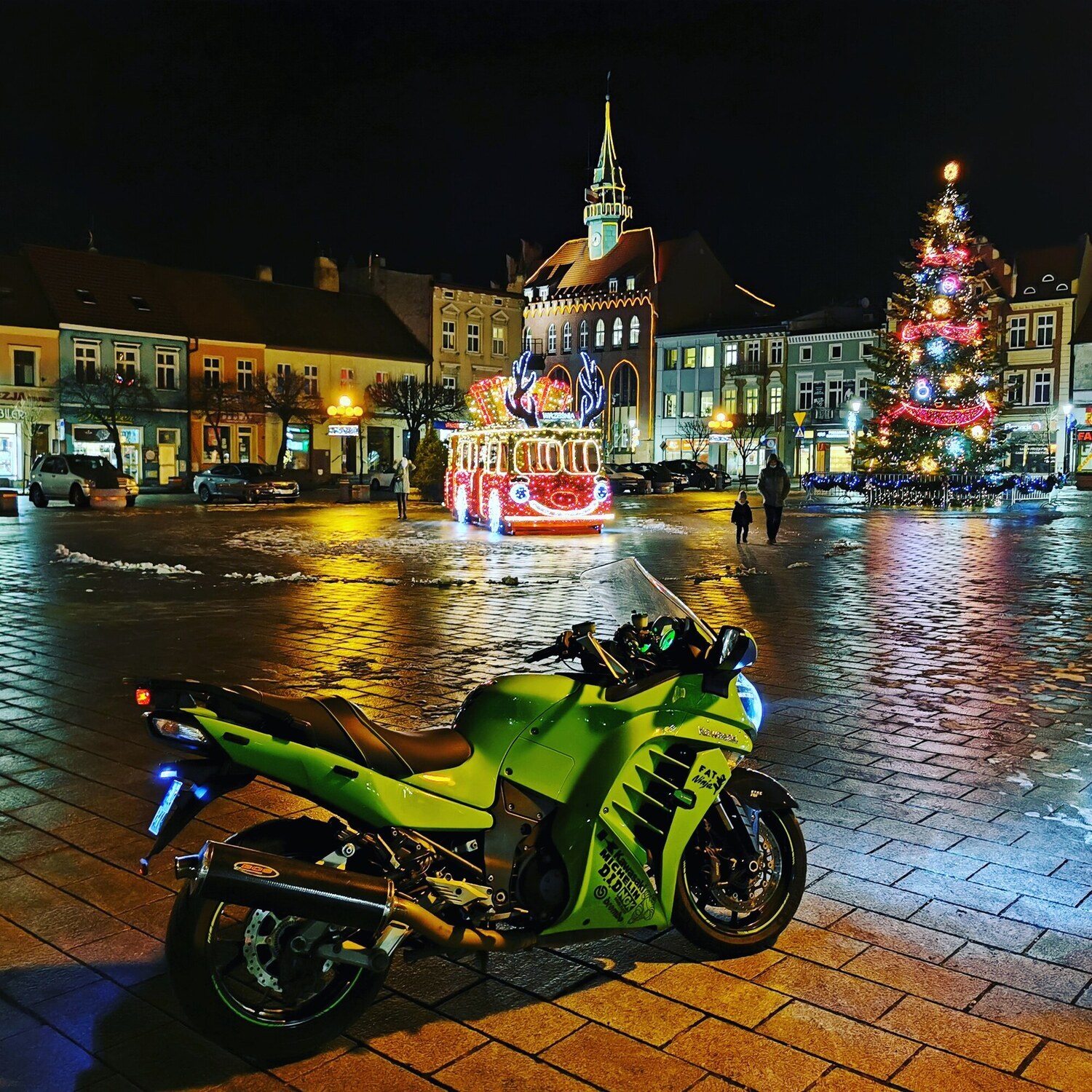 2010 KAWASAKI GTR1400 | Picture 2821210 motorcycle photo