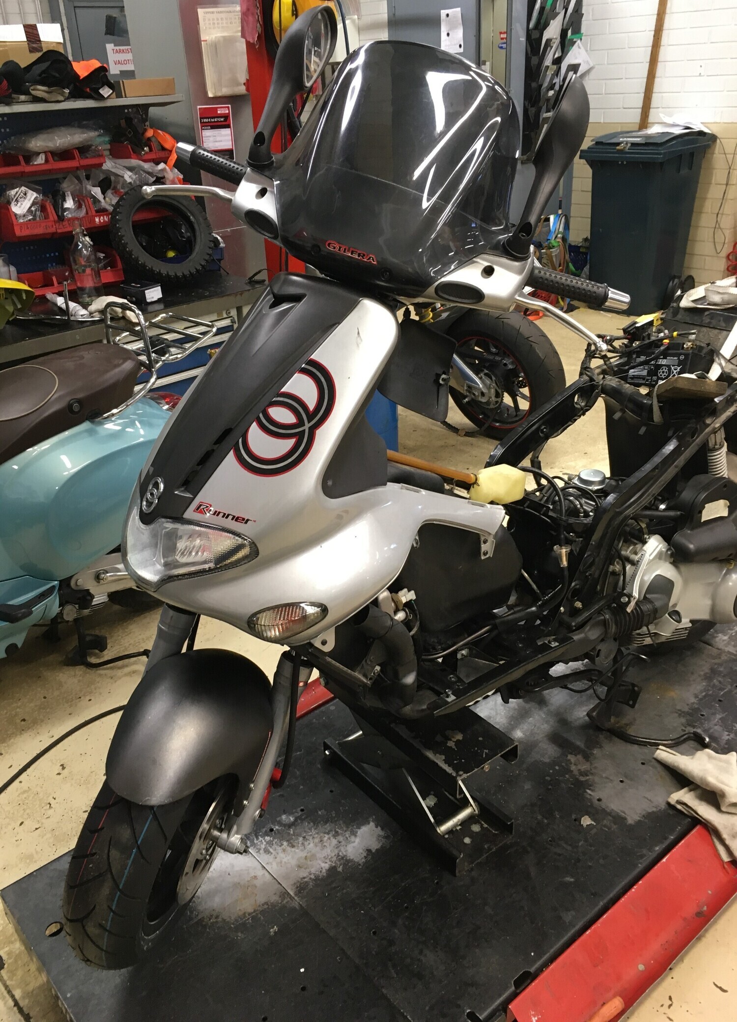 2002 GILERA RUNNER 125 VX | Picture 2821345 motorcycle photo