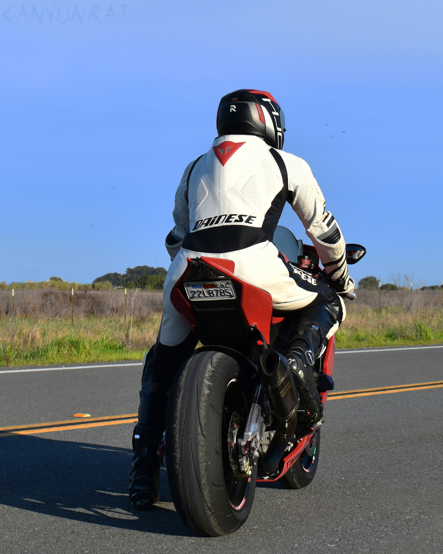 2014 APRILIA RSV4R APRC | Picture 2821701 motorcycle photo