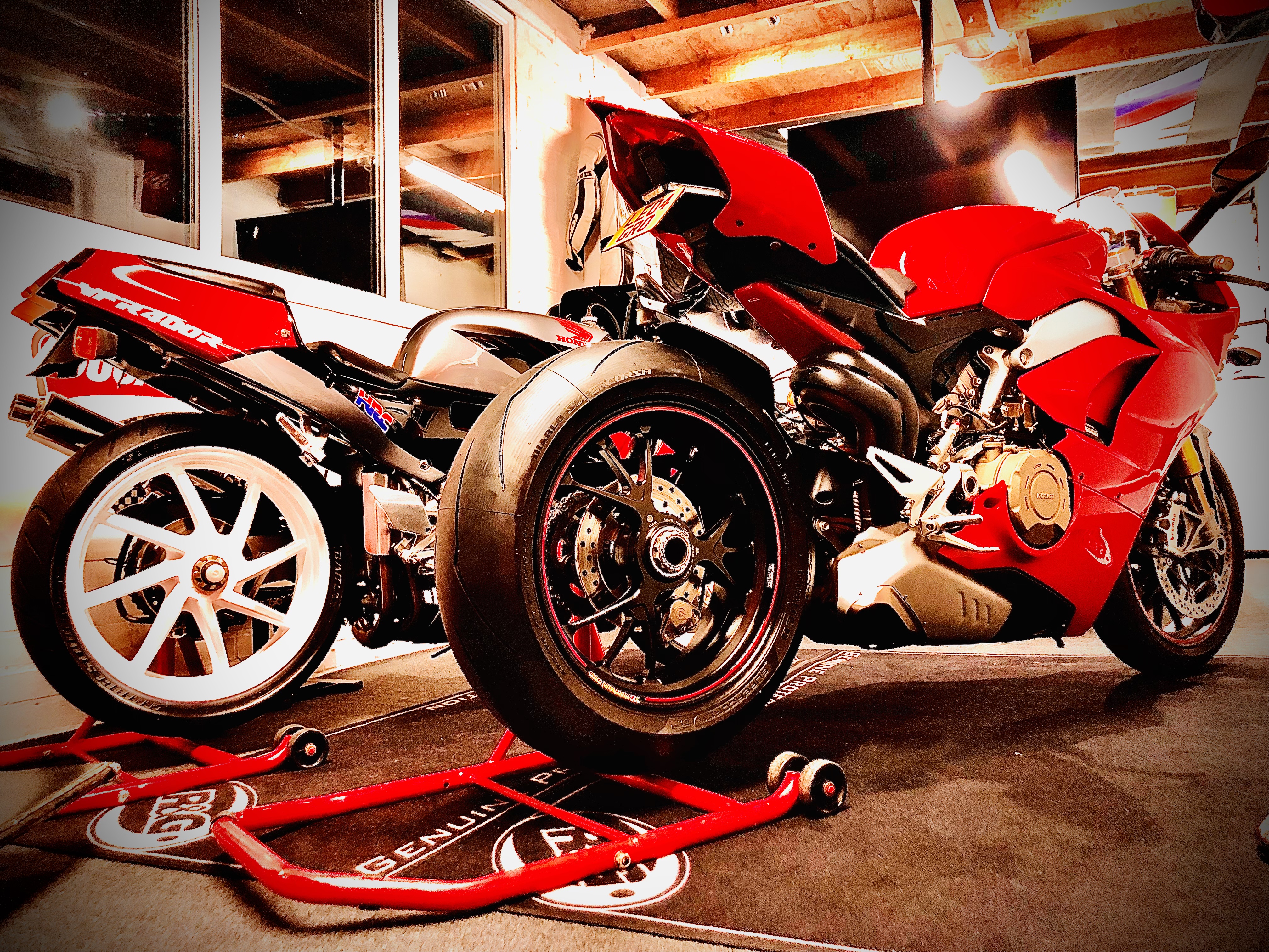  DUCATI PANIGALE | Picture 2822836 motorcycle photo