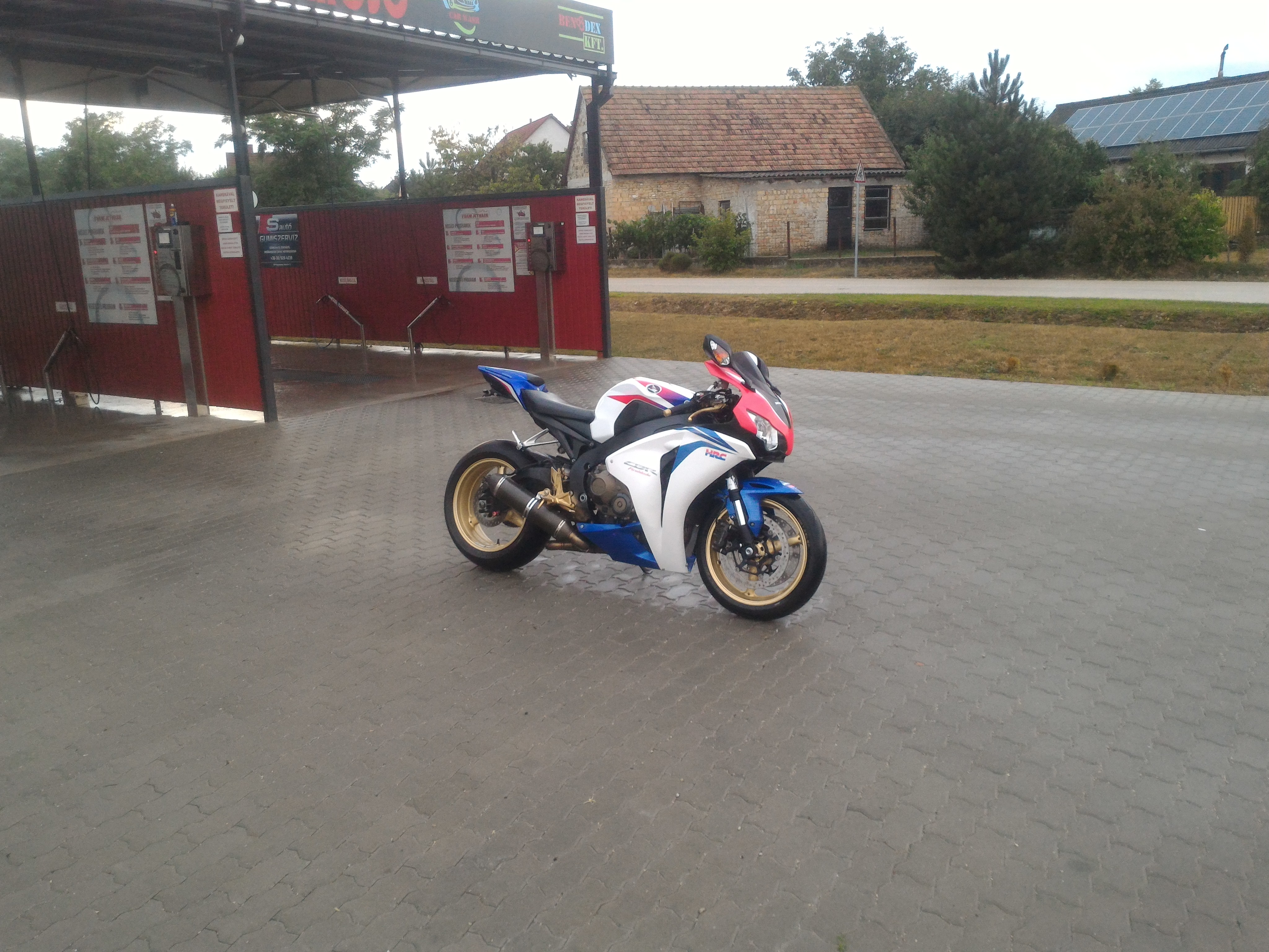  HONDA CBR 1000  RR | Picture 2824454 motorcycle photo