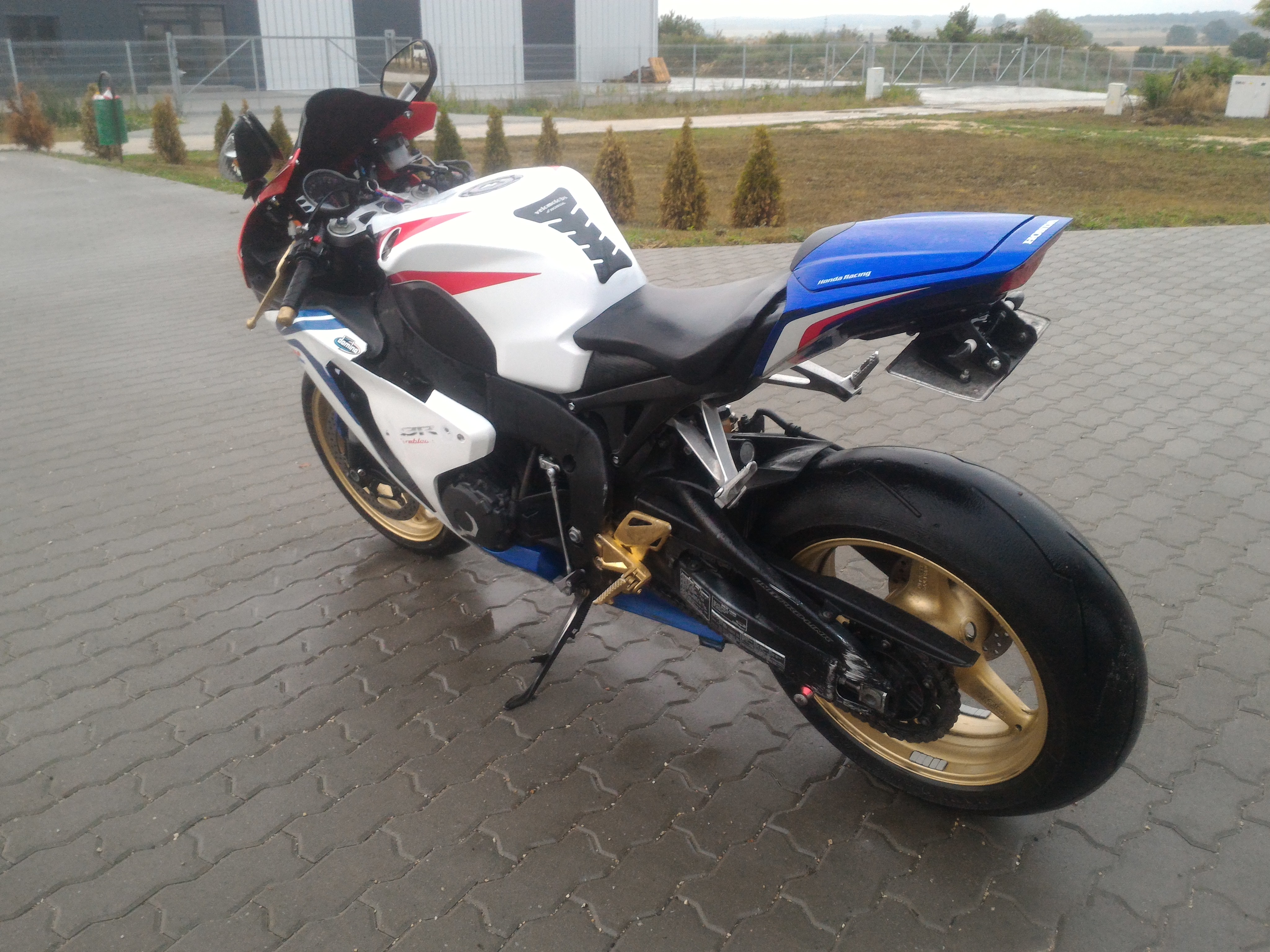  HONDA CBR 1000  RR | Picture 2824456 motorcycle photo