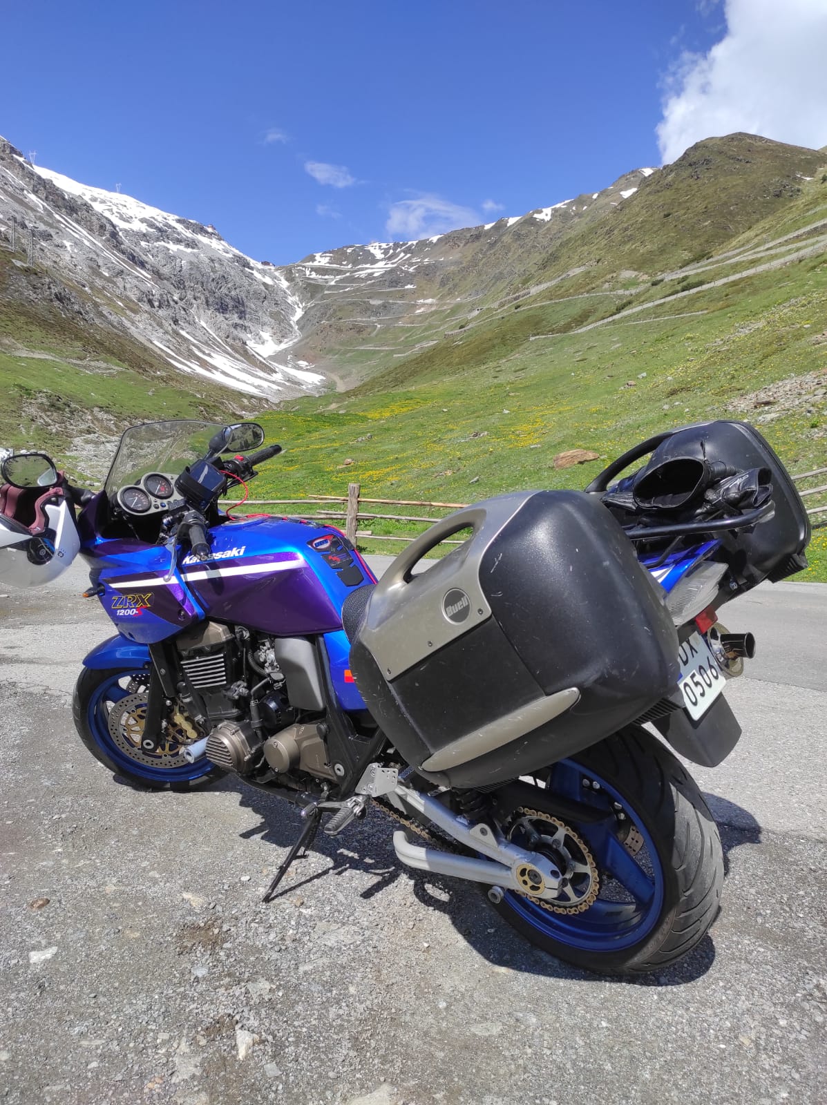  KAWASAKI ZRX 1200S | Picture 2824500 motorcycle photo
