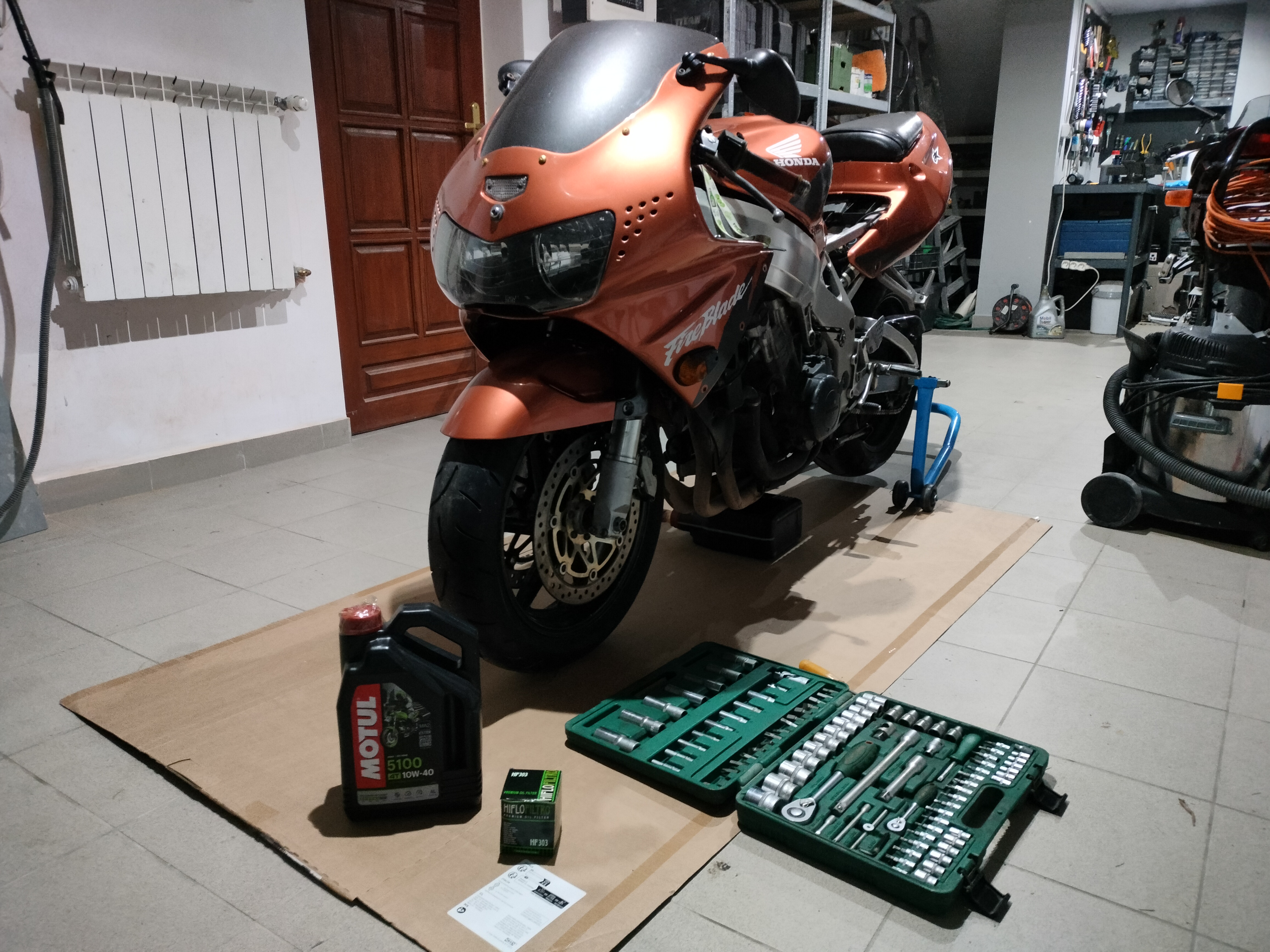  HONDA CBR900RR | Picture 2824815 motorcycle photo