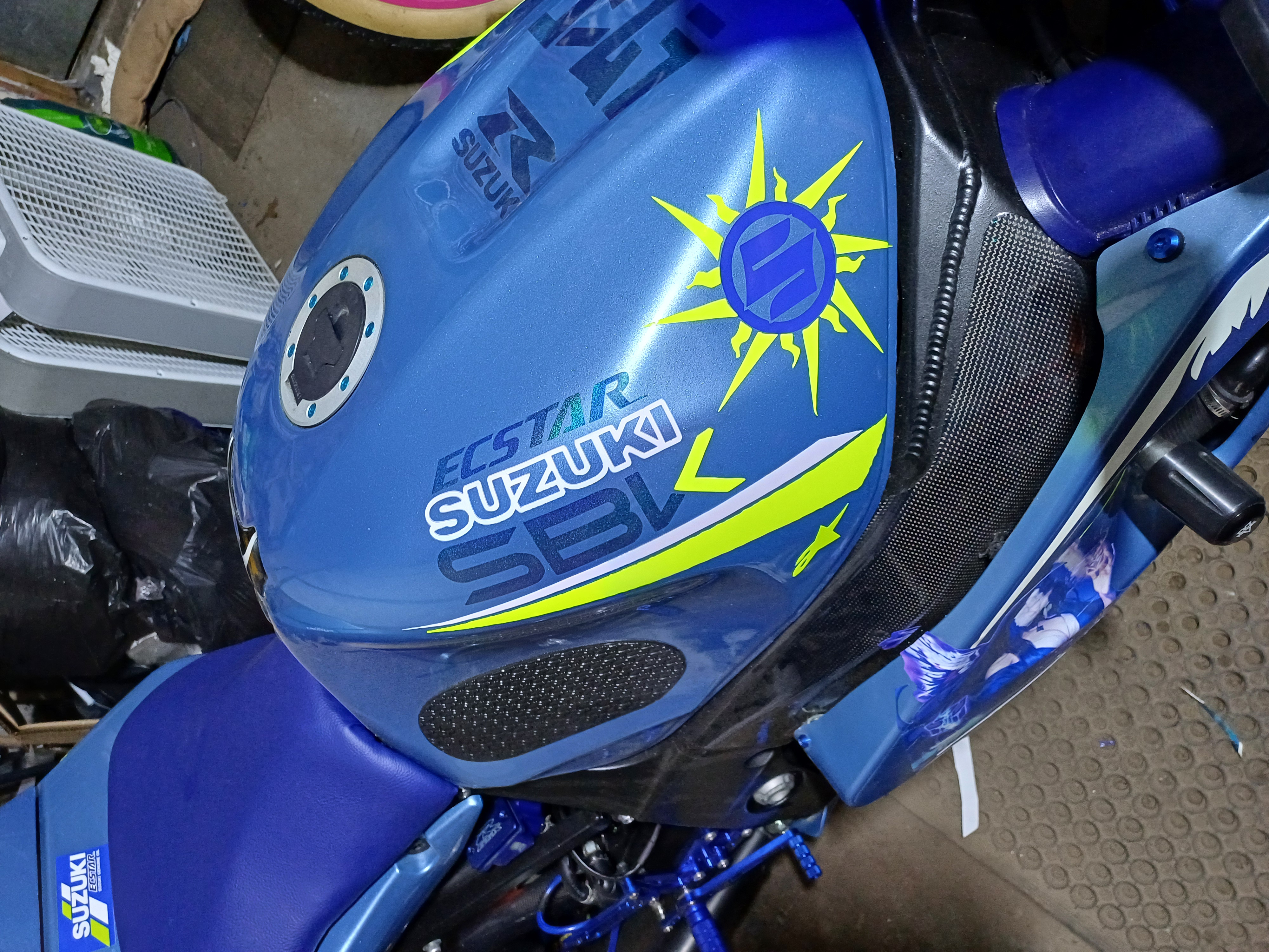  SUZUKI GSX R 600 | Picture 2825206 motorcycle photo