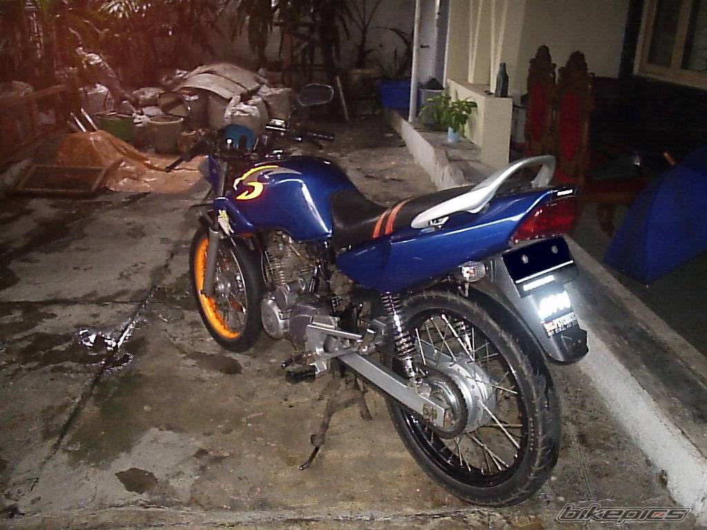 1996 HONDA GL 200 | Picture 285051 motorcycle photo