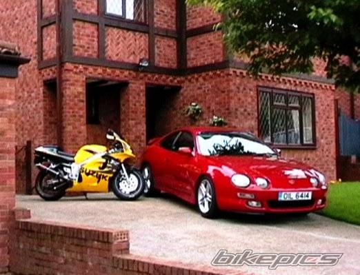 1999 SUZUKI GSX R 600 | Picture 28542 motorcycle photo