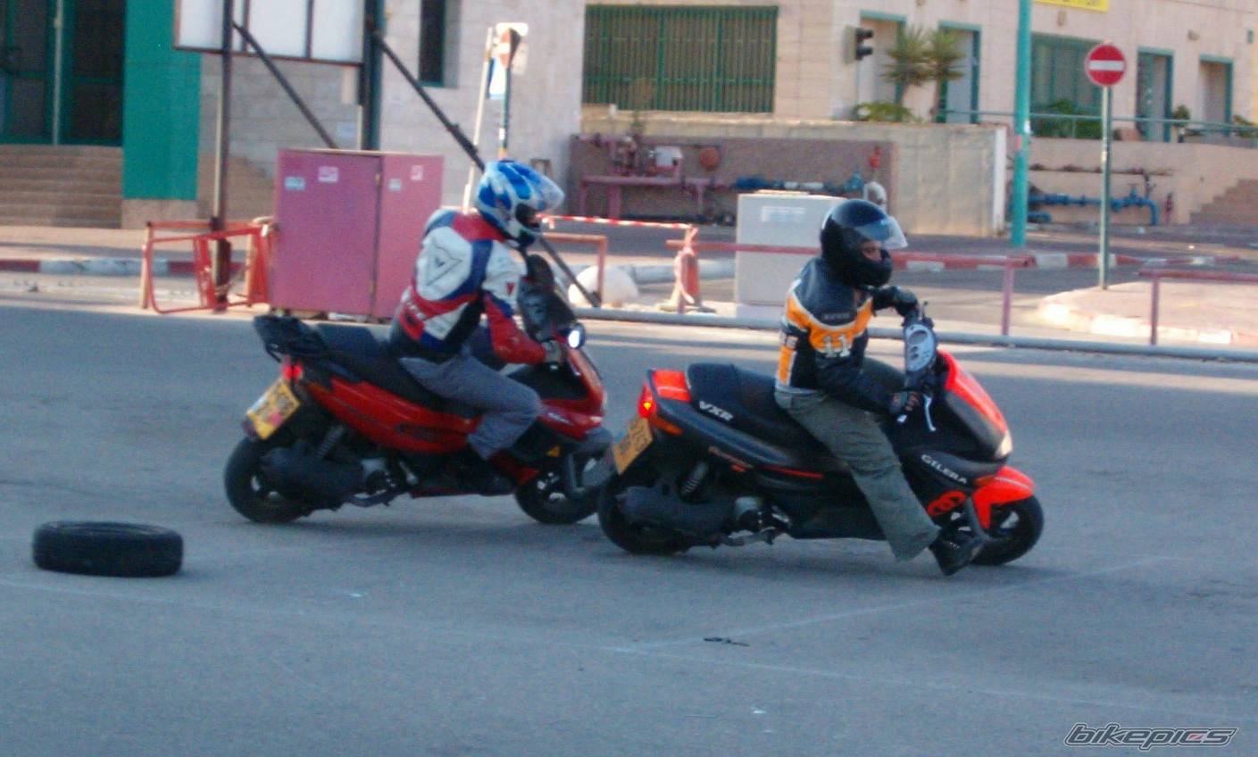 2002 GILERA RUNNER 200 VXR | Picture 285578 motorcycle photo