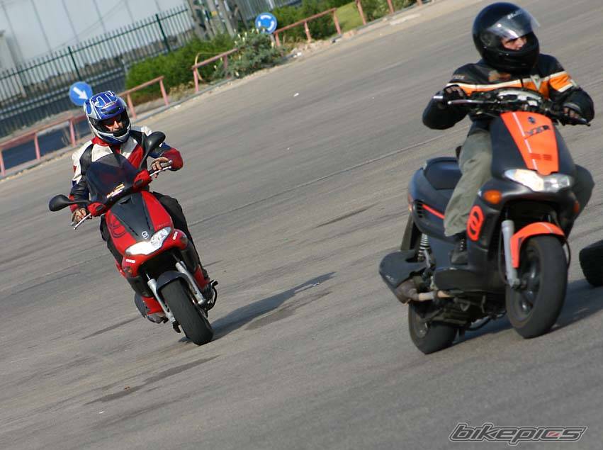 2002 GILERA RUNNER 200 VXR | Picture 285587 motorcycle photo