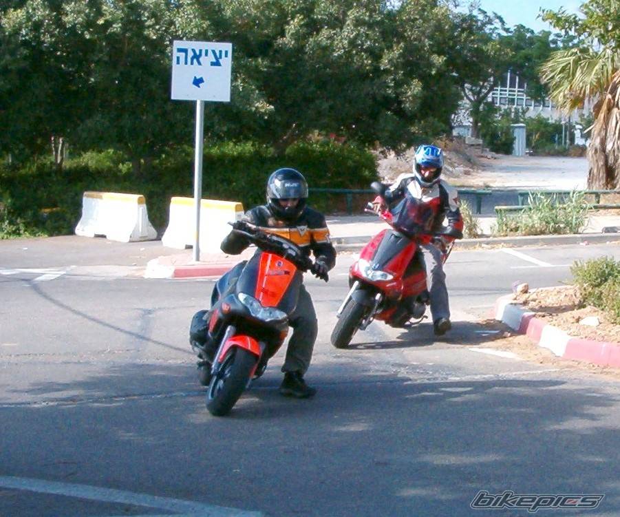 2002 GILERA RUNNER 200 VXR | Picture 285604 motorcycle photo