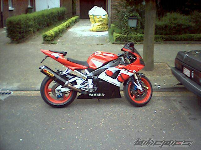 2001 YAMAHA YZF R1 | Picture 29196 motorcycle photo