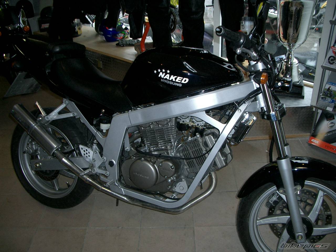 2003 HYOSUNG GT 125 COMET | Picture 292452 motorcycle photo
