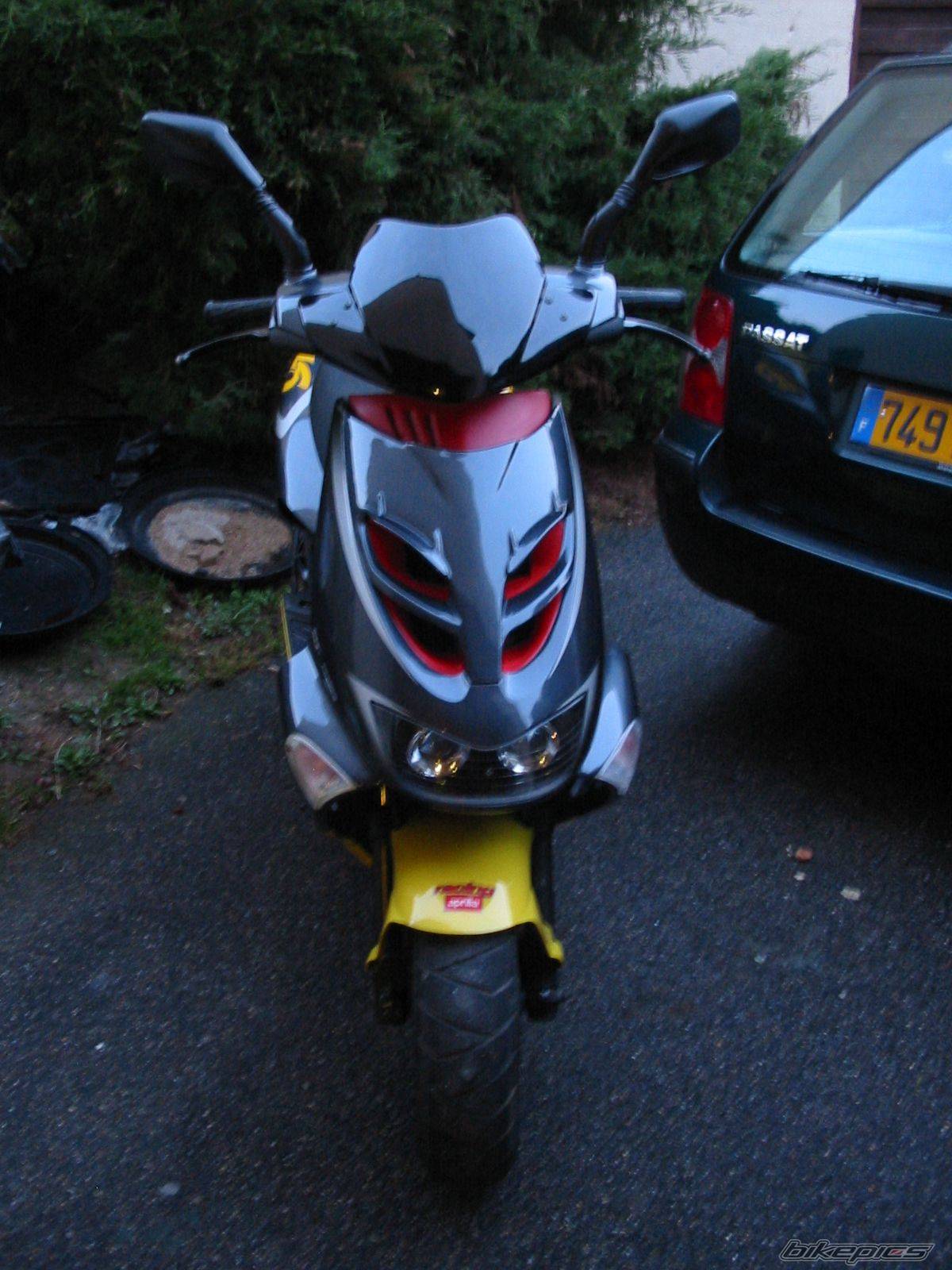 2002 APRILIA SR RACING 50 | Picture 293011 motorcycle photo