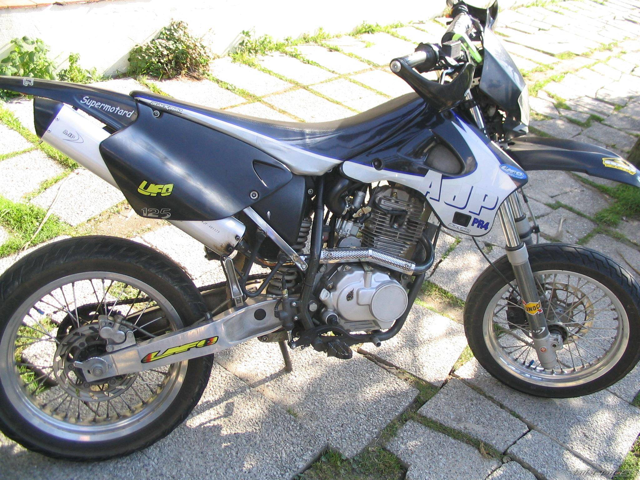 2004 AJP PR4 125 | Picture 293580 motorcycle photo
