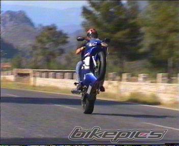 2001 YAMAHA YZF R6 | Picture 29382 motorcycle photo