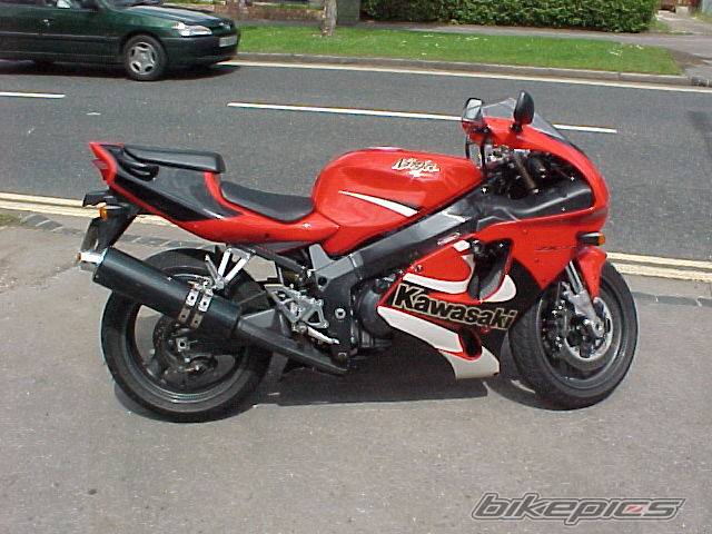 2002 KAWASAKI ZX 7R | Picture 29481 motorcycle photo