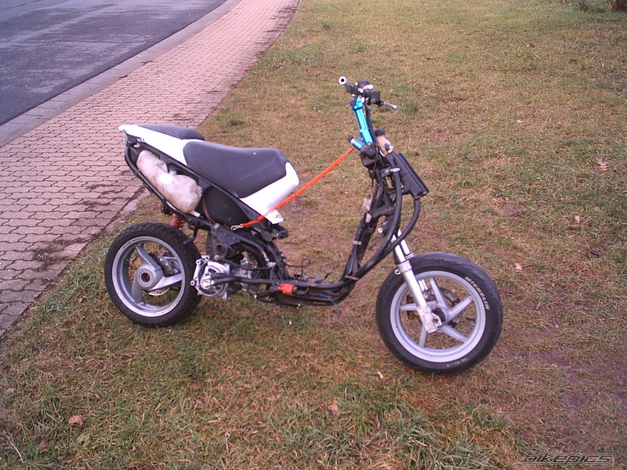 1993 APRILIA SR 50 | Picture 295386 motorcycle photo