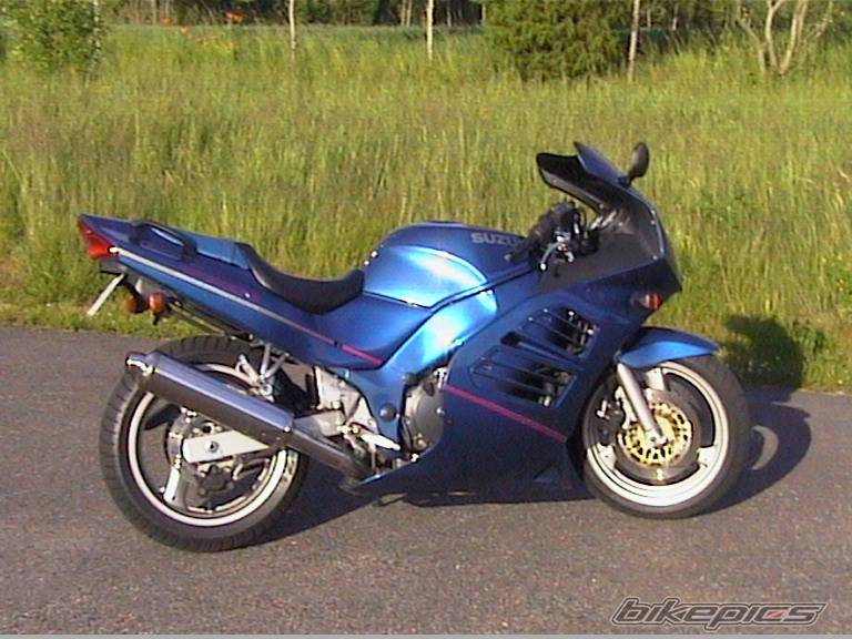 1994 SUZUKI RF 600 | Picture 29551 motorcycle photo