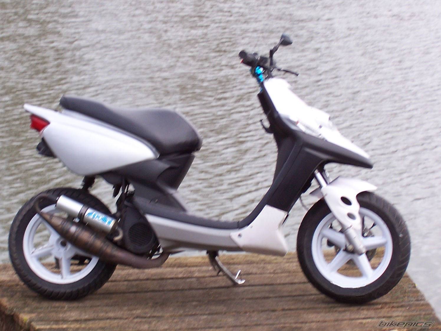 2001 MBK NEXT G%C3%A9N%C3%A9RATION | Picture 296504 motorcycle photo
