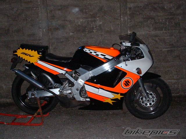 1989 SUZUKI RGV 250 | Picture 29682 motorcycle photo