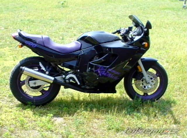 1996 SUZUKI GSX 600 | Picture 29824 motorcycle photo