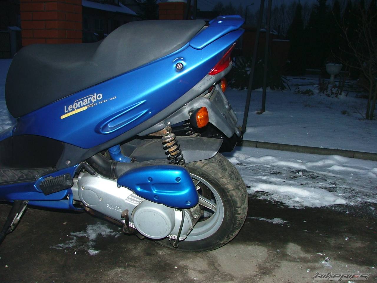 1999 APRILIA LEONARDO 125 | Picture 301291 motorcycle photo