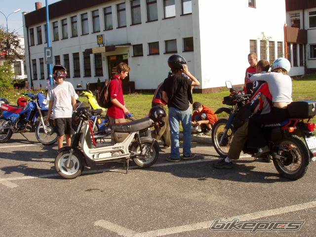 1989 SIMSON SR 50 | Picture 303111 motorcycle photo